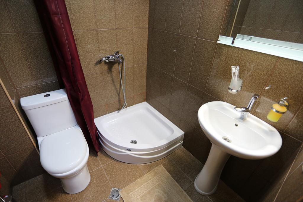 Hotel Sweet Home Telavi Quarto foto