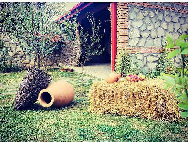 Hotel Sweet Home Telavi Exterior foto